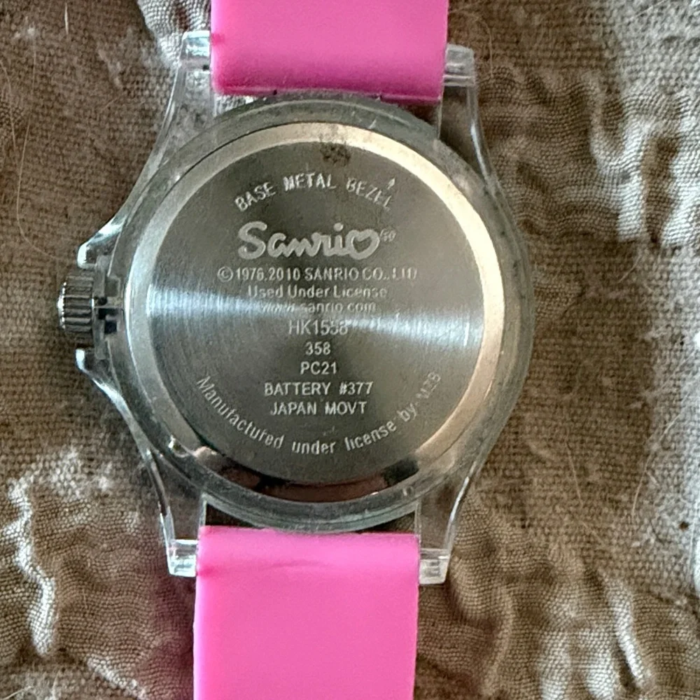Hello Kitty Pink Silicone Strap Watch vintage